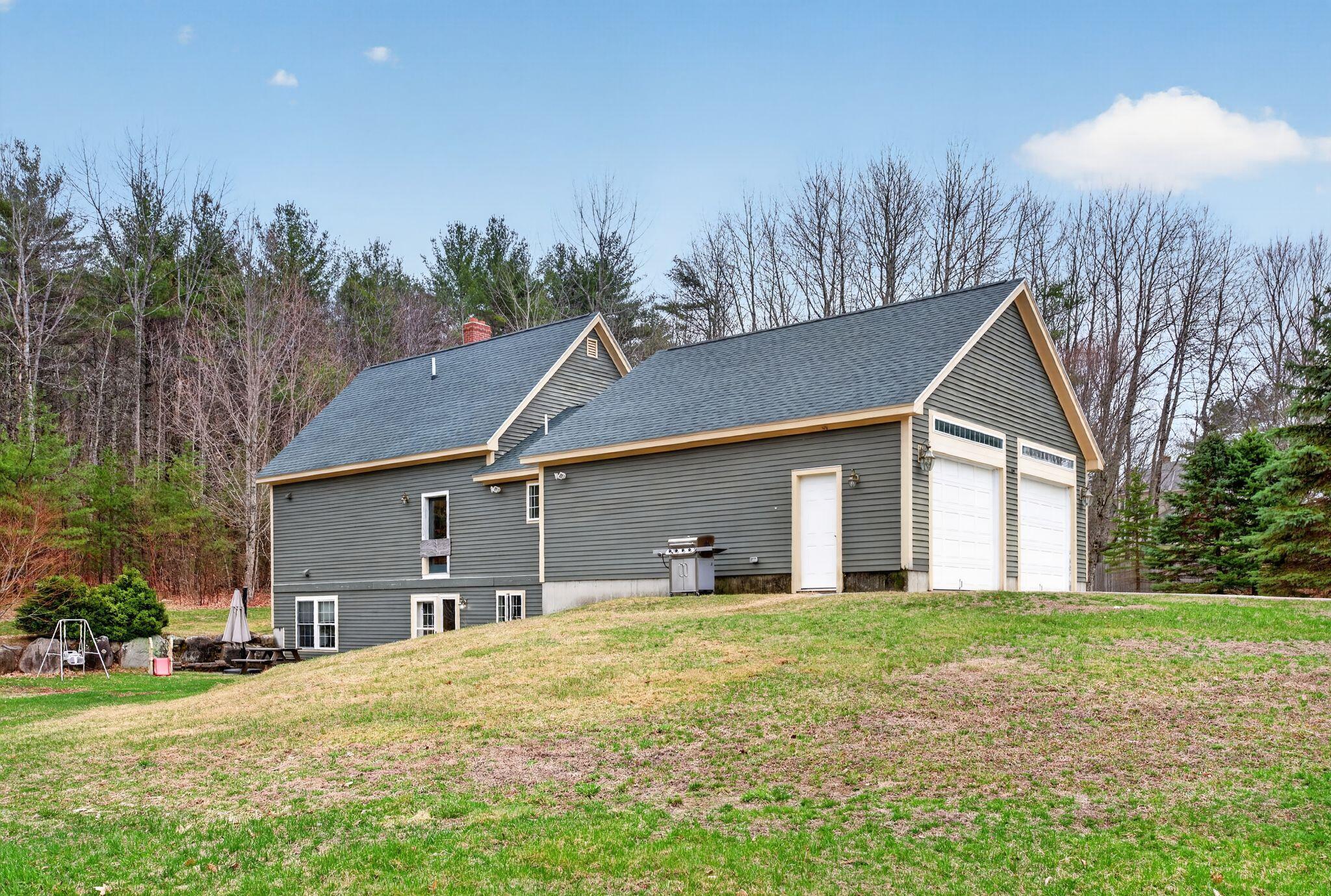 8 Colina Drive Raymond, ME 04071 - Photo 7 of 49 15_DSC02385