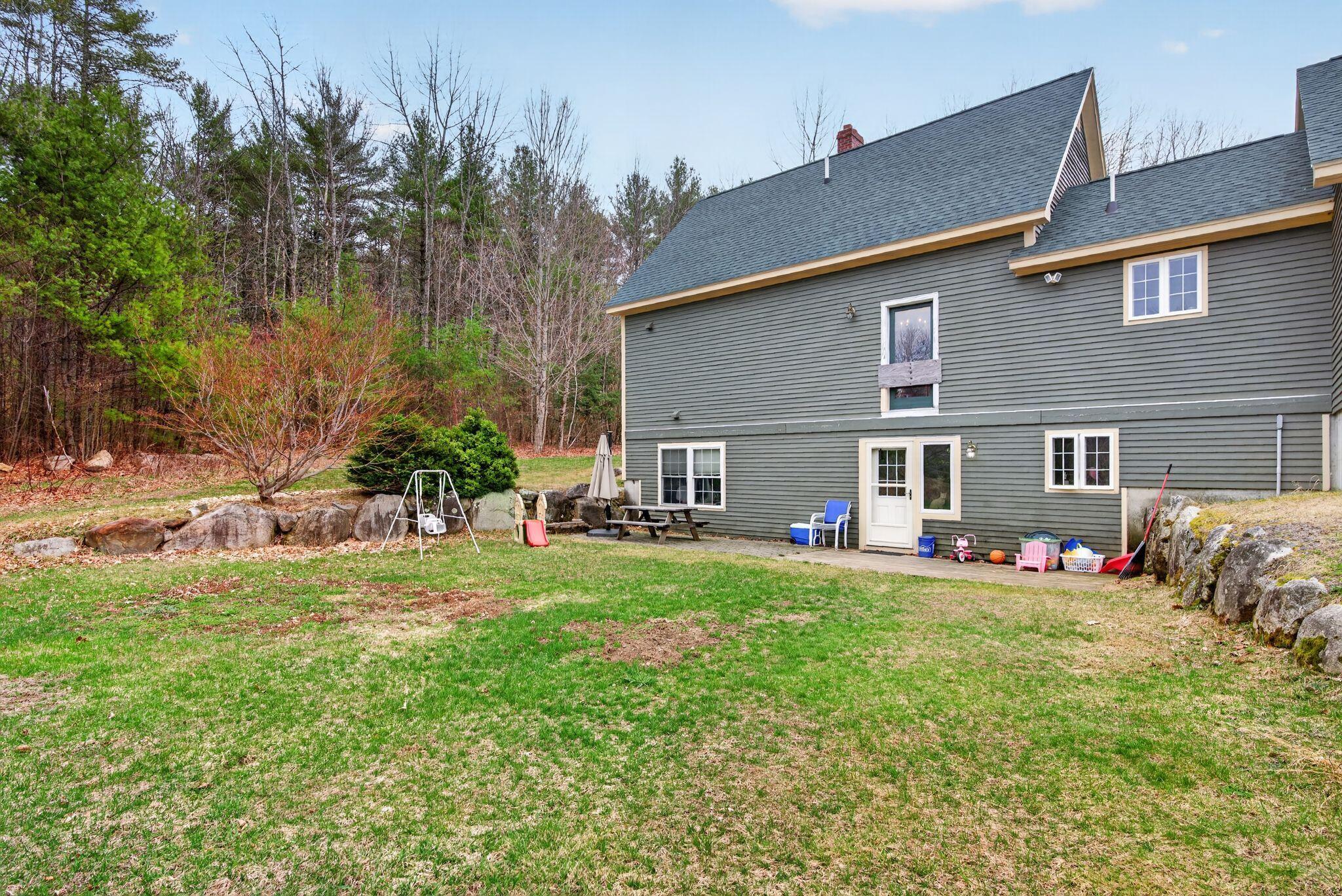 8 Colina Drive Raymond, ME 04071 - Photo 8 of 49 18_DSC02401