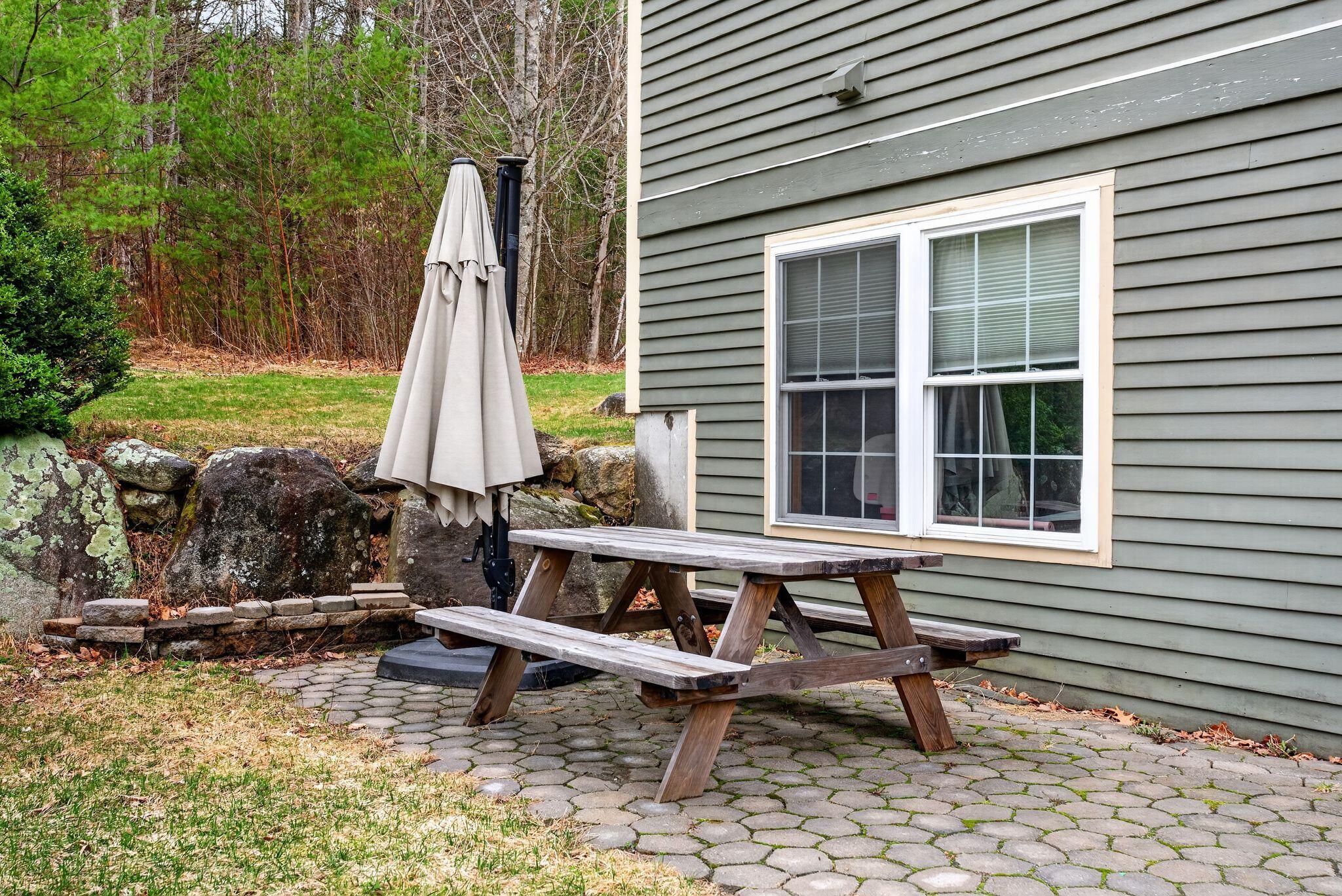 8 Colina Drive Raymond, ME 04071 - Photo 10 of 49 19_DSC02411