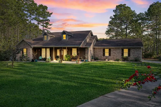 $699,900 | 26600 Carriage Court, Waller, TX 77484