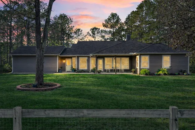 $699,900 | 26600 Carriage Court, Waller, TX 77484