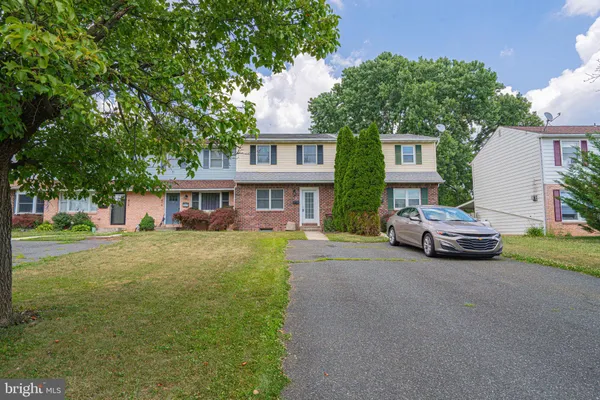 $299,900 | 418 Jackson Street, Pennsburg, PA 18073
