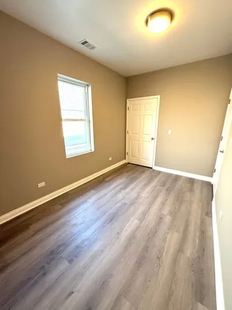 $1,750 | 4357 South Whipple Street, Unit 2, Chicago, IL 60632