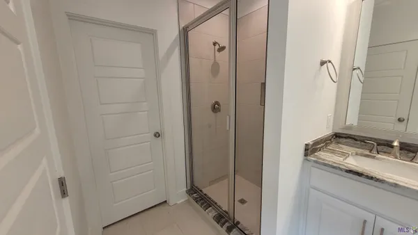 $2,500 | 6911 Garden Hill Drive, Baton Rouge, LA 70817