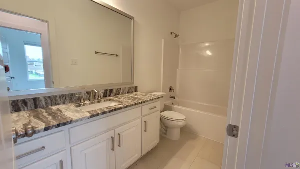 $2,500 | 6911 Garden Hill Drive, Baton Rouge, LA 70817