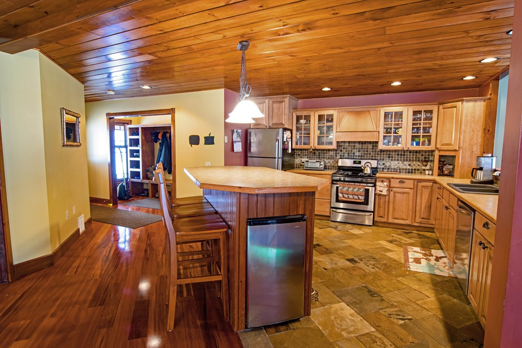 5730 North Shore Road Brantingham, NY 13312 - Photo 3 of 15