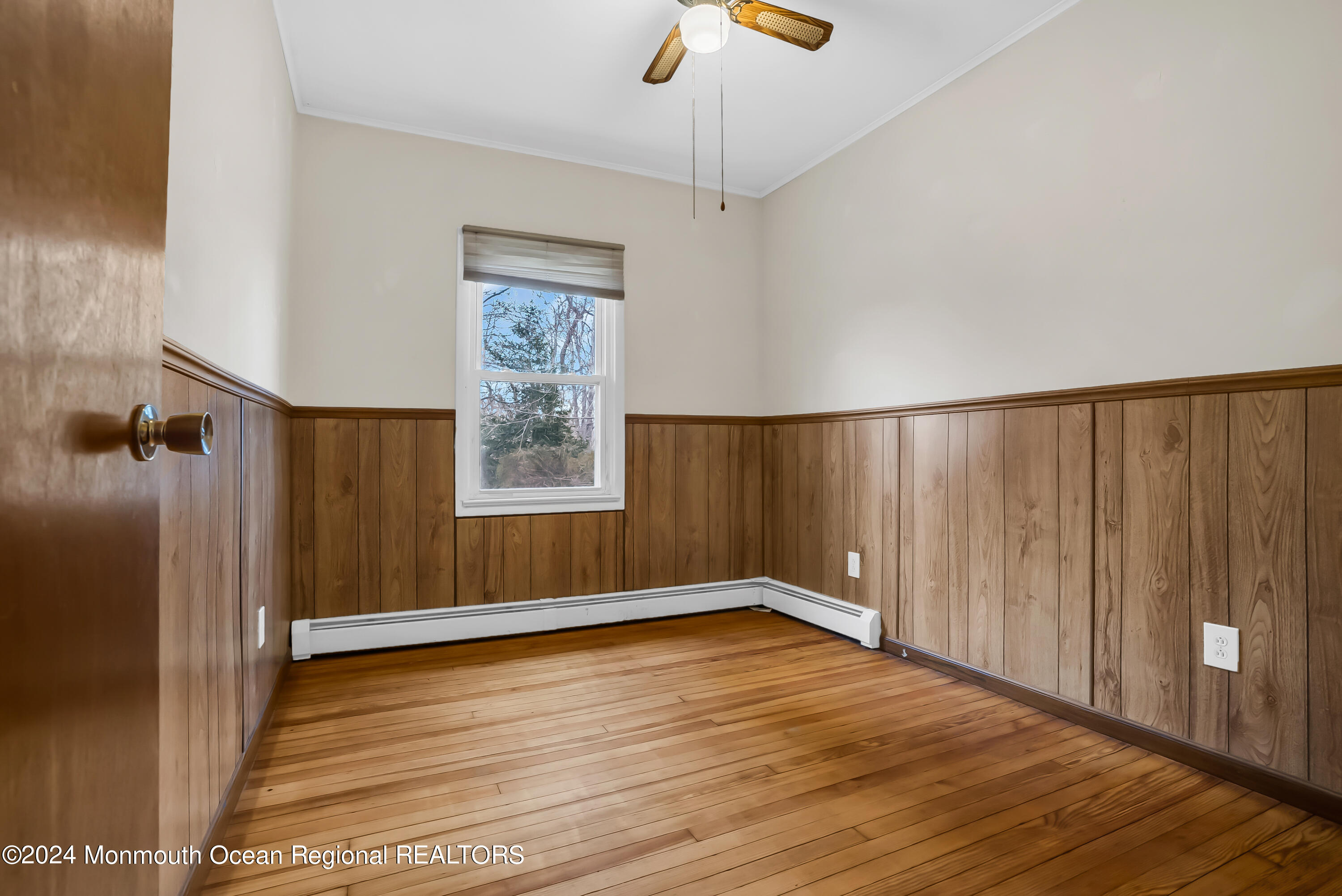 557 Wayside Road Neptune Township, NJ 07753 - Photo 36 of 68 2nd Bedroom