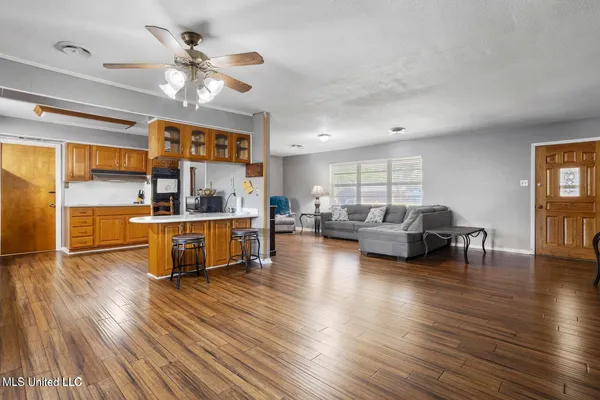 $199,900 | 2208 Popp's Ferry Road, Biloxi, MS 39532
