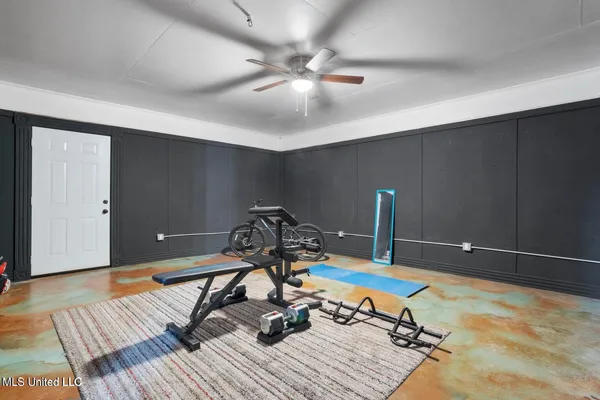 $199,900 | 2208 Popp's Ferry Road, Biloxi, MS 39532