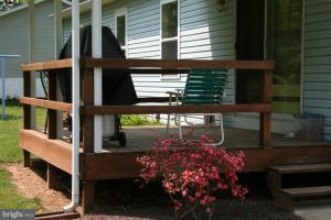 302 Lancaster Avenue Lititz, PA 17543 - Photo 2 of 2 Gallery Image 2