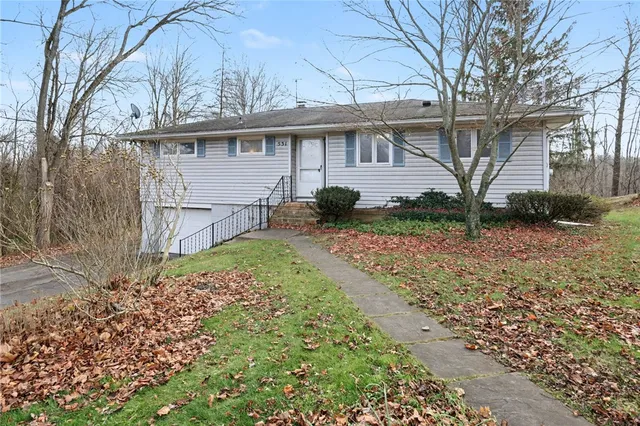 $249,900 | 531 Macedon Center Road, Perinton, NY 14450