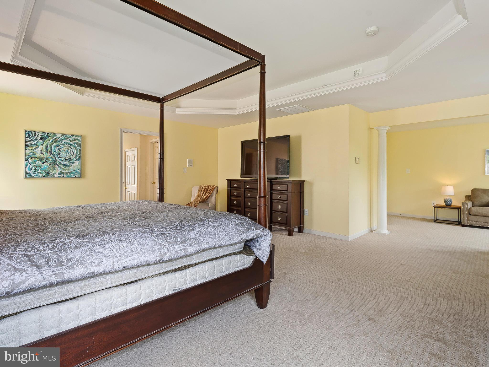 1810 Weybridge Road Frederick, MD 21702 - Photo 22 of 30 Bedroom (Master)