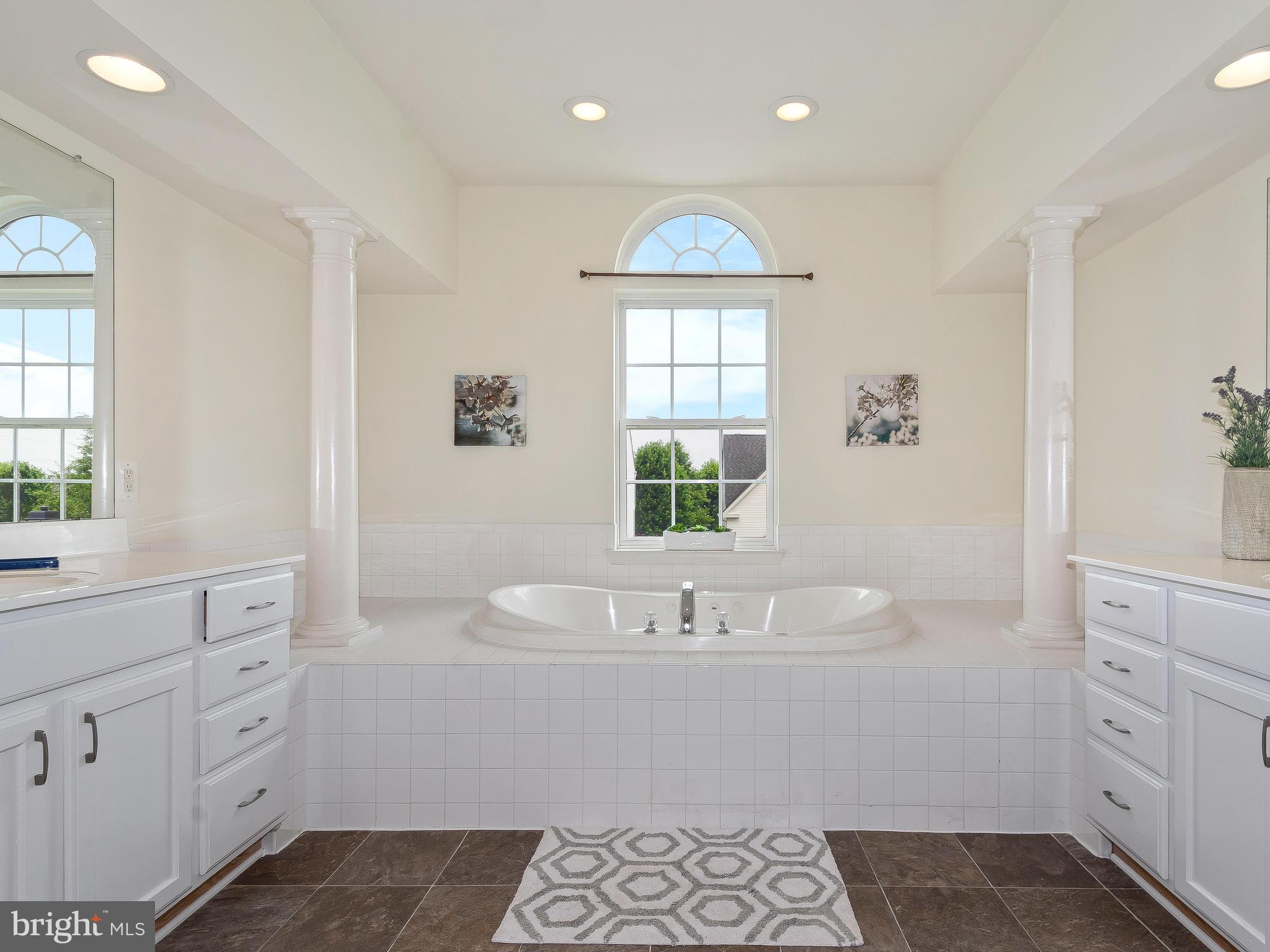 1810 Weybridge Road Frederick, MD 21702 - Photo 24 of 30 Bath (Master)