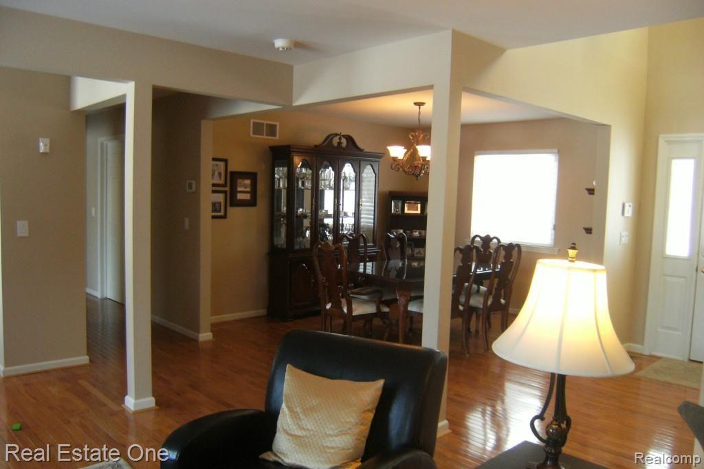 3133 East Maple Road Wixom, MI 48393 - Photo 7 of 37 Open Concept - Great for Entertaining