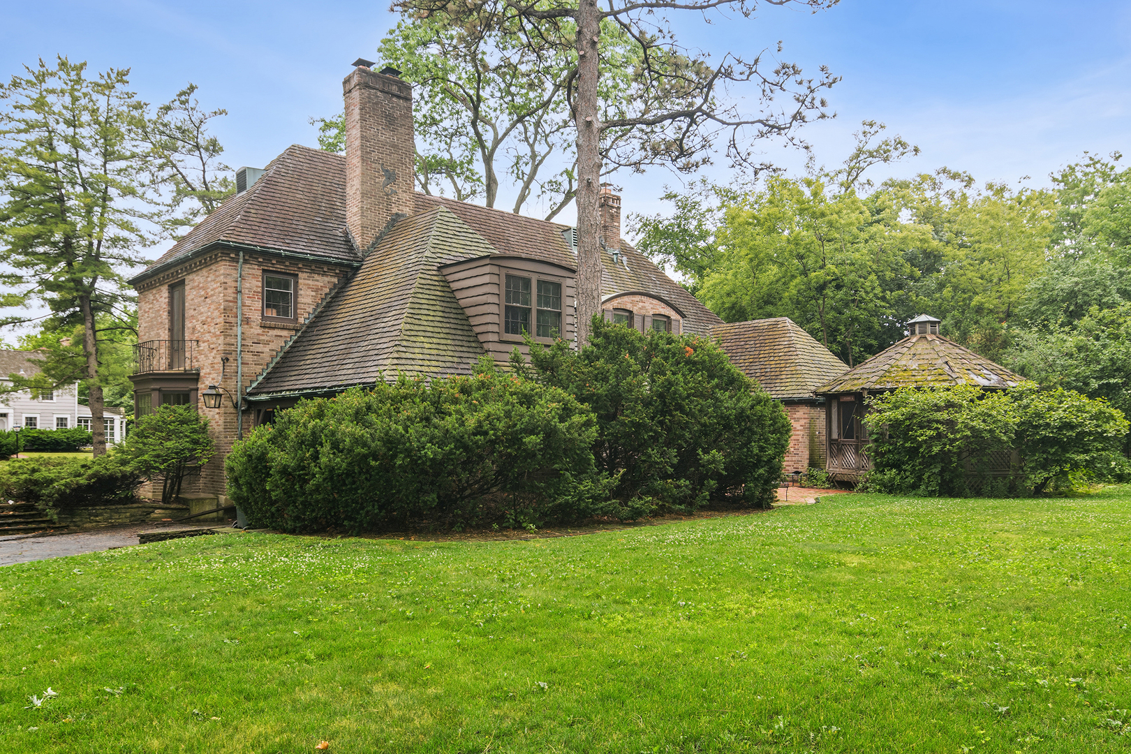 102 Pine Road Barrington, IL 60010 - Photo 3 of 30