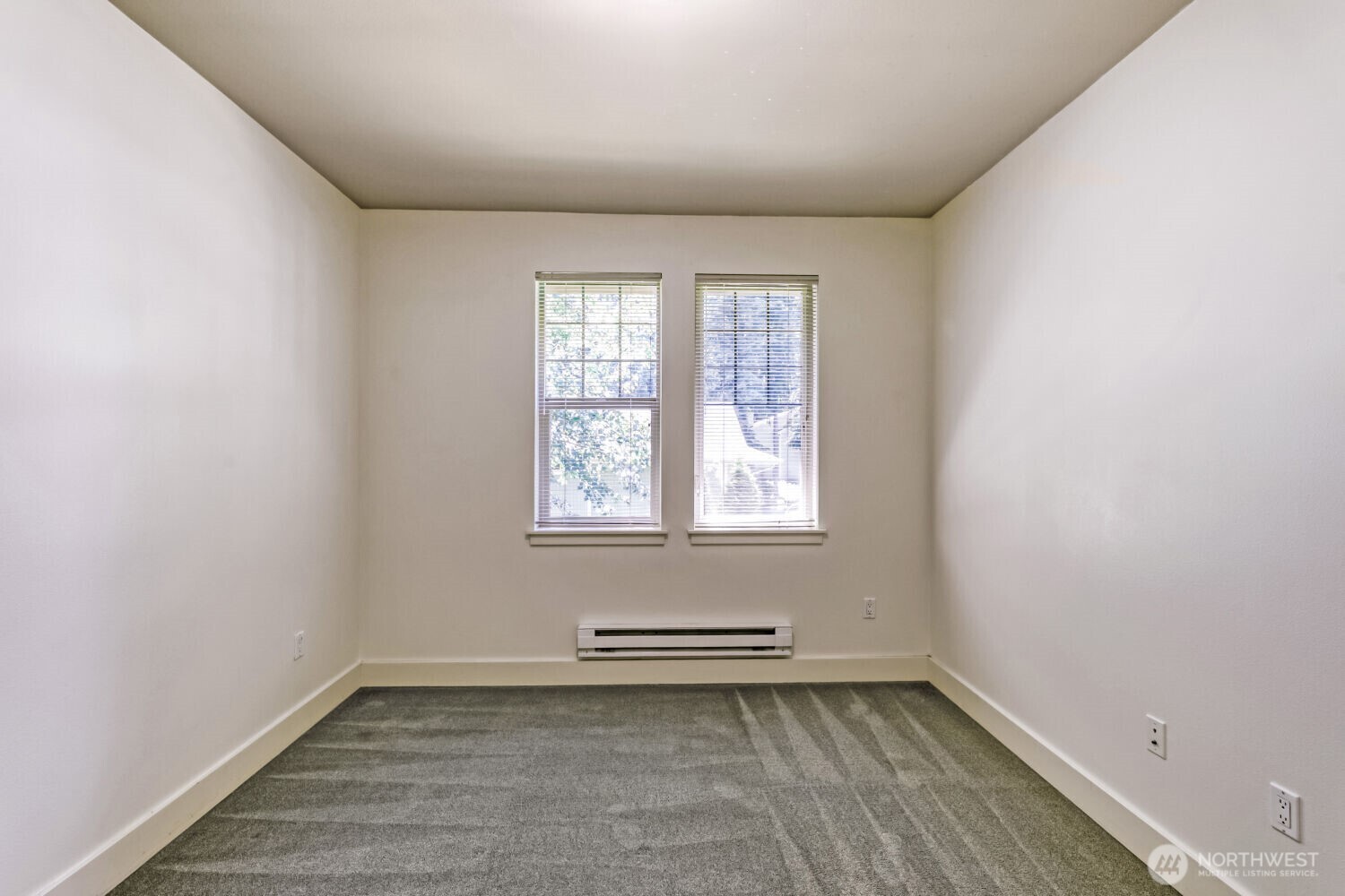 8535 Avondale Road Northeast, Unit A204 Redmond, WA 98052 - Photo 22 of 34