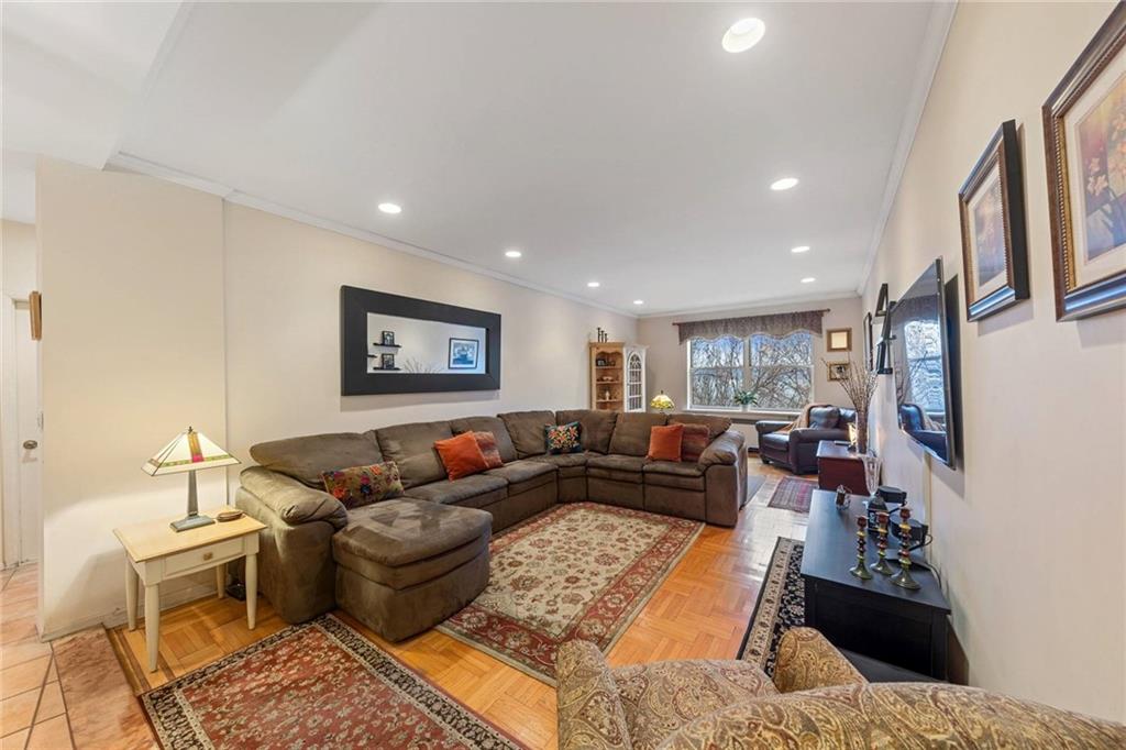 8701 Shore Road, Unit 344 Brooklyn, NY 11209 - Photo 6 of 21 Gallery Image 6