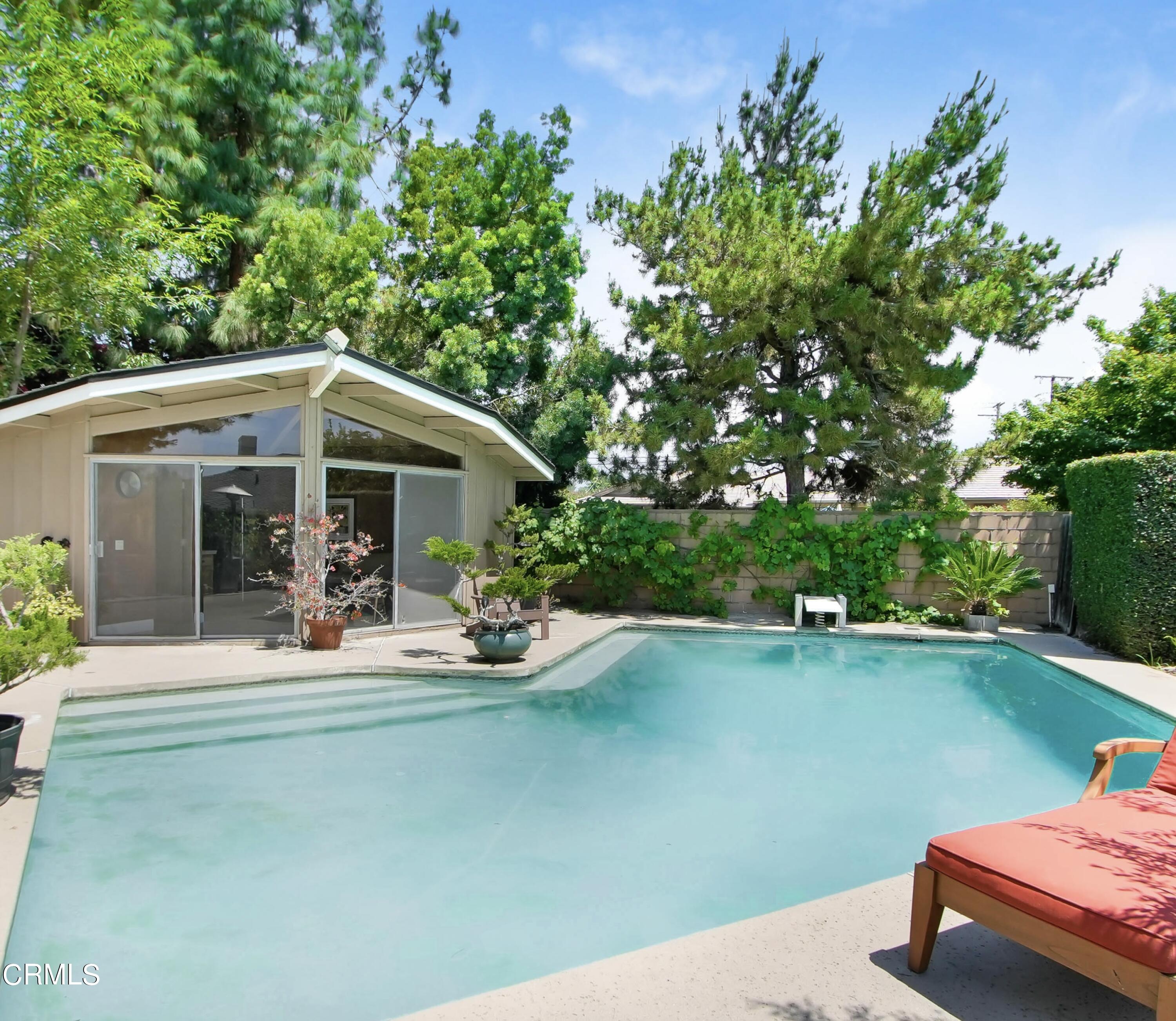 3155 Orlando Road Pasadena, CA 91107 - Photo 5 of 36 pool2