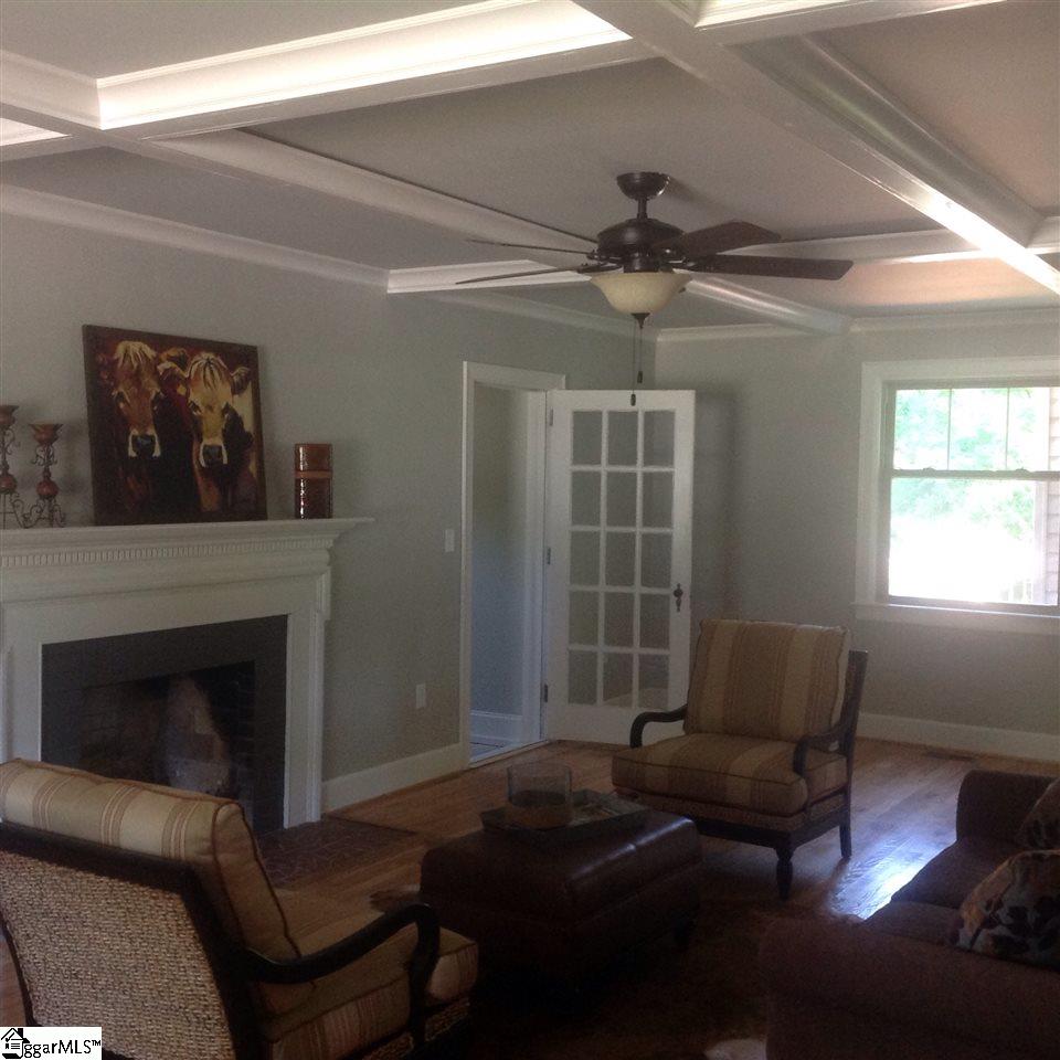 206 West Maple Street Clinton, SC 29325 - Photo 3 of 36