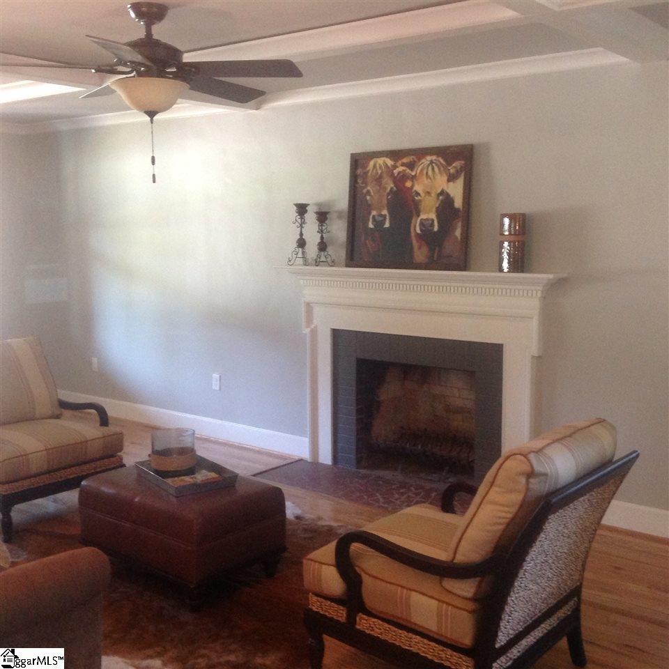 206 West Maple Street Clinton, SC 29325 - Photo 4 of 36
