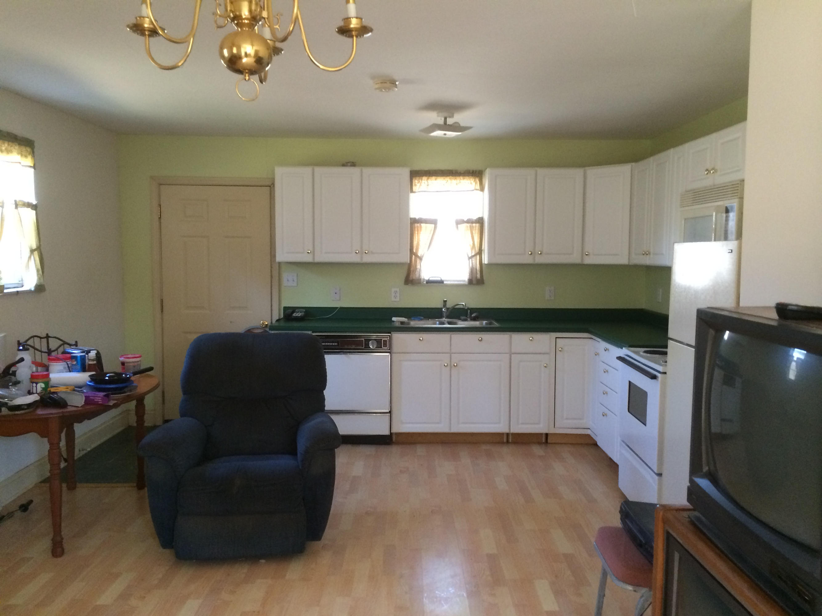 6627 Cate Road Powell, TN 37849 - Photo 4 of 13 Cate Road kitchen