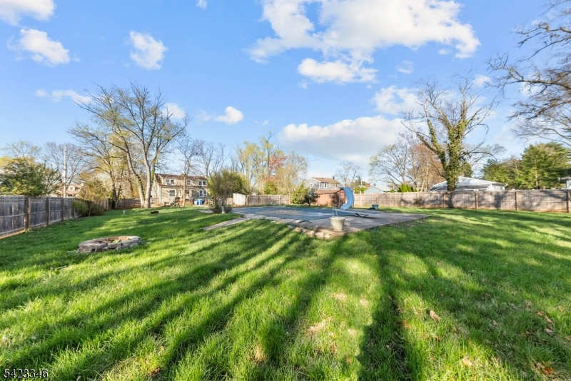 1774 Amwell Road Somerset, NJ 08873 - Photo 10 of 19