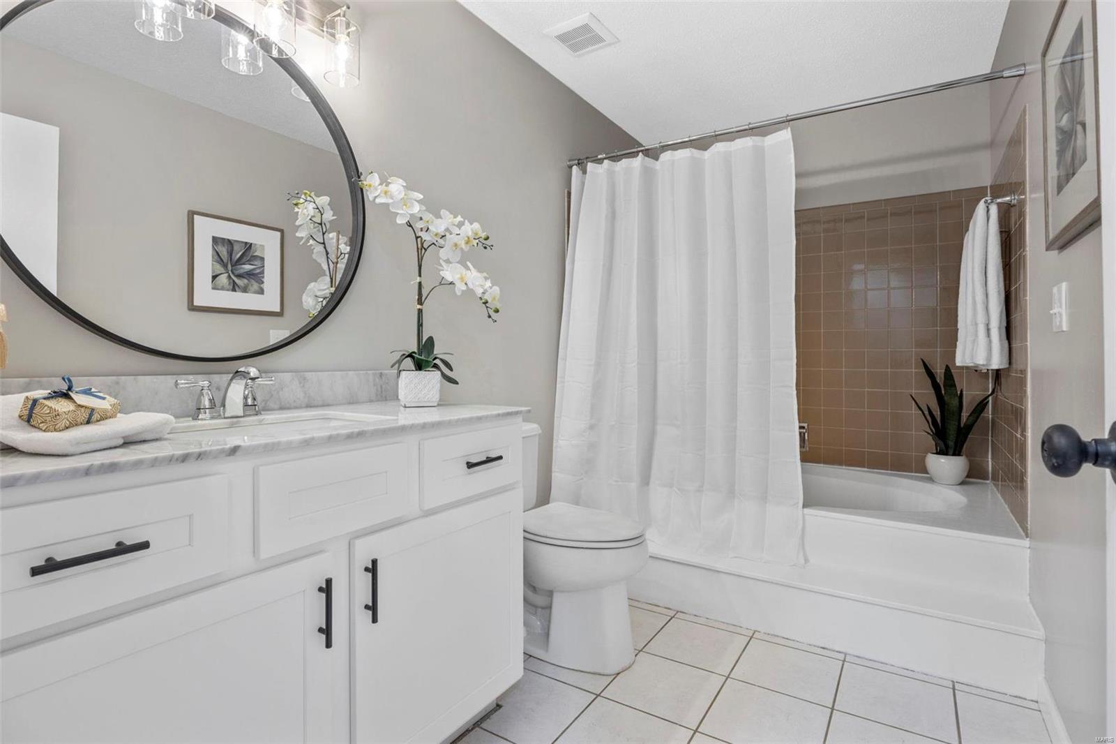13 Hemingway Court, Unit A Weldon Spring, MO 63304 - Photo 12 of 27 Gallery Image 12