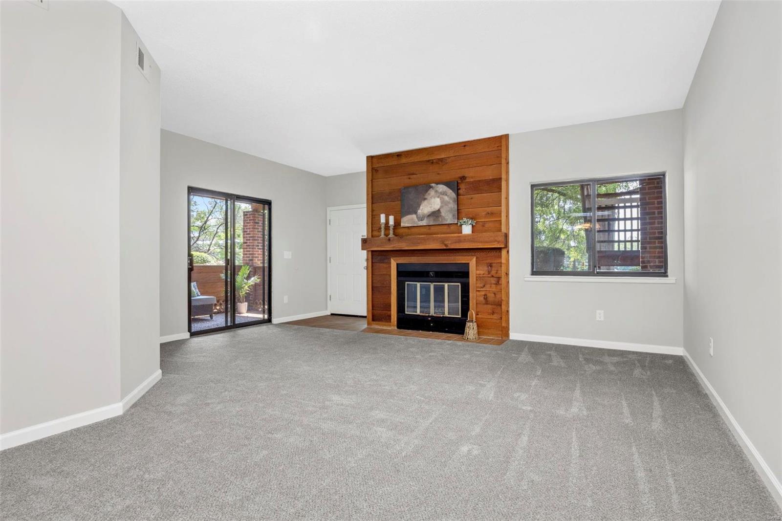 13 Hemingway Court, Unit A Weldon Spring, MO 63304 - Photo 7 of 27 Gallery Image 7
