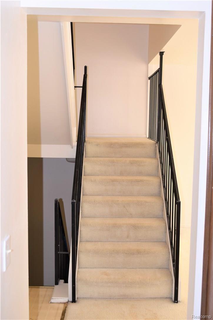 26560 Inkster Road Southfield, MI 48033 - Photo 3 of 26 DSC_0002.JPG