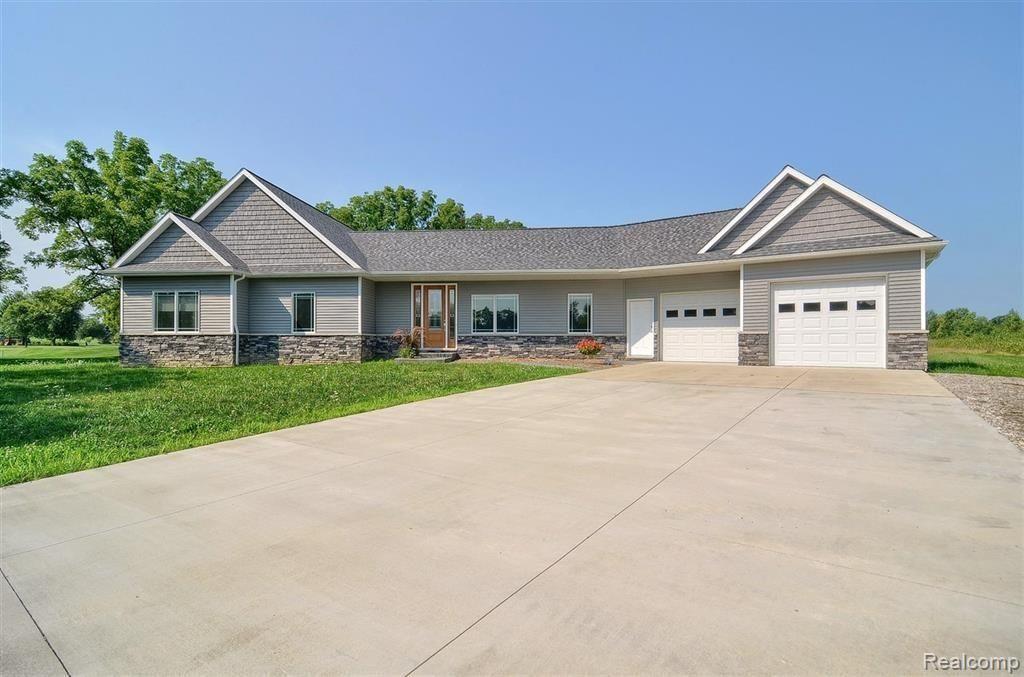 13252 Ripley Road Linden, MI 48451 - Photo 2 of 27