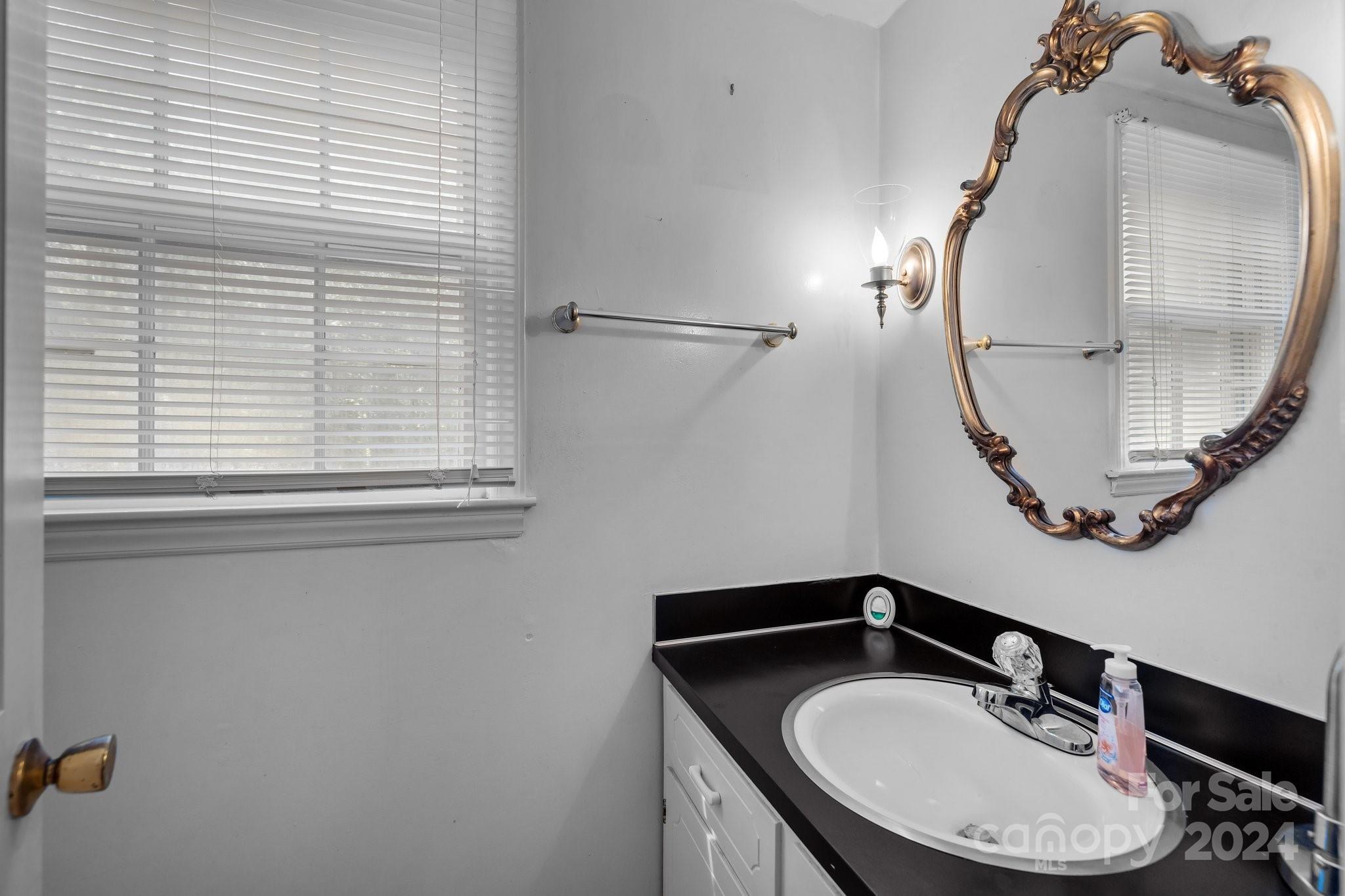 449 Nixon Road Belmont, NC 28012 - Photo 9 of 32 Gallery Image 9