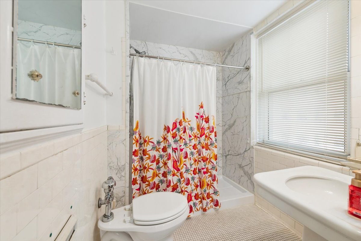 5555 North Sheridan Road, Unit 515 Chicago, IL 60640 - Photo 15 of 29
