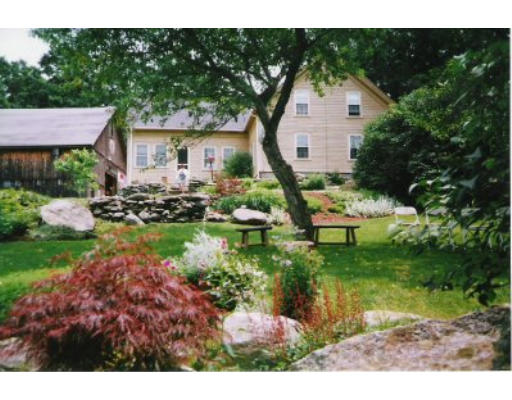 561 Thresher Road Hardwick, MA 01037 - Photo 3 of 11