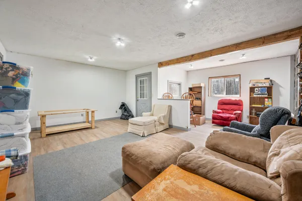 $250,000 | 18470 195th Avenue, Big Rapids, MI 49307