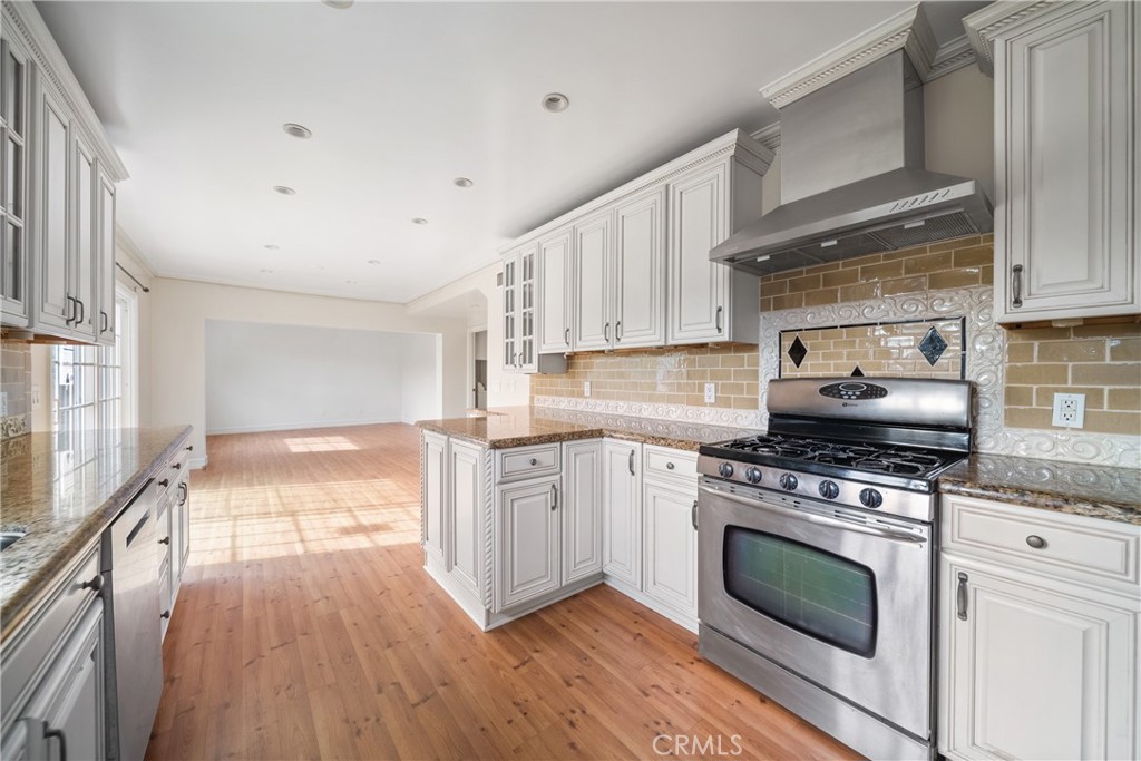 8216 Sheffield Road San Gabriel, CA 91775 - Photo 21 of 56 Kitchen