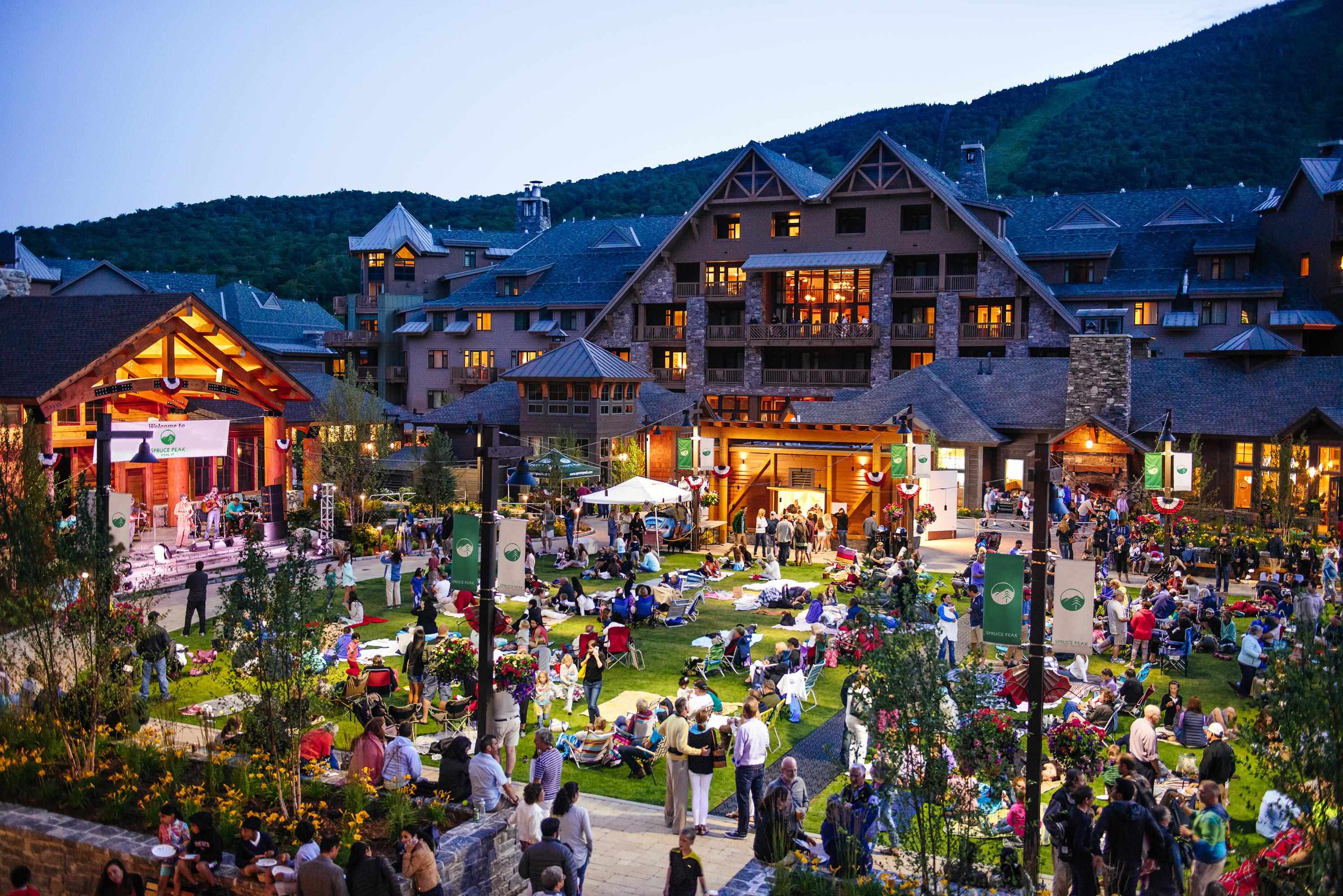 7412 Mountain Road, Unit 484 430 Stowe, VT 05672 - Photo 12 of 20