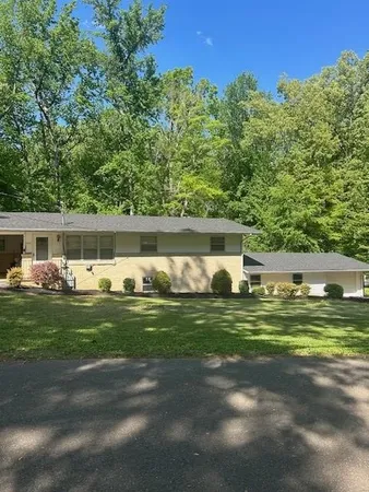 $359,900 | 253 Woodlawn Acres, Paris, TN 38242