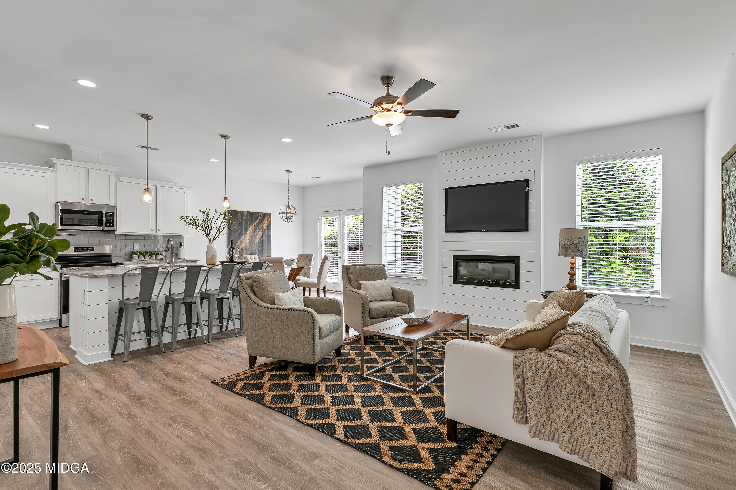 104 Water Run Way Perry, GA 31069 - Photo 5 of 41 EZ5A5312