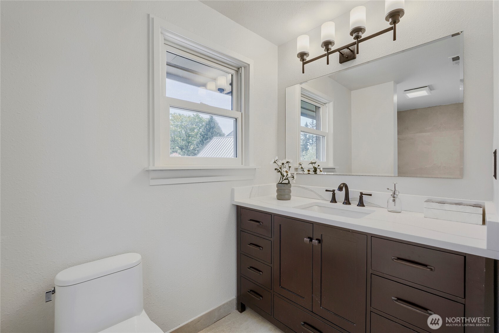 16066 Inglewood Road Northeast Kenmore, WA 98028 - Photo 30 of 40