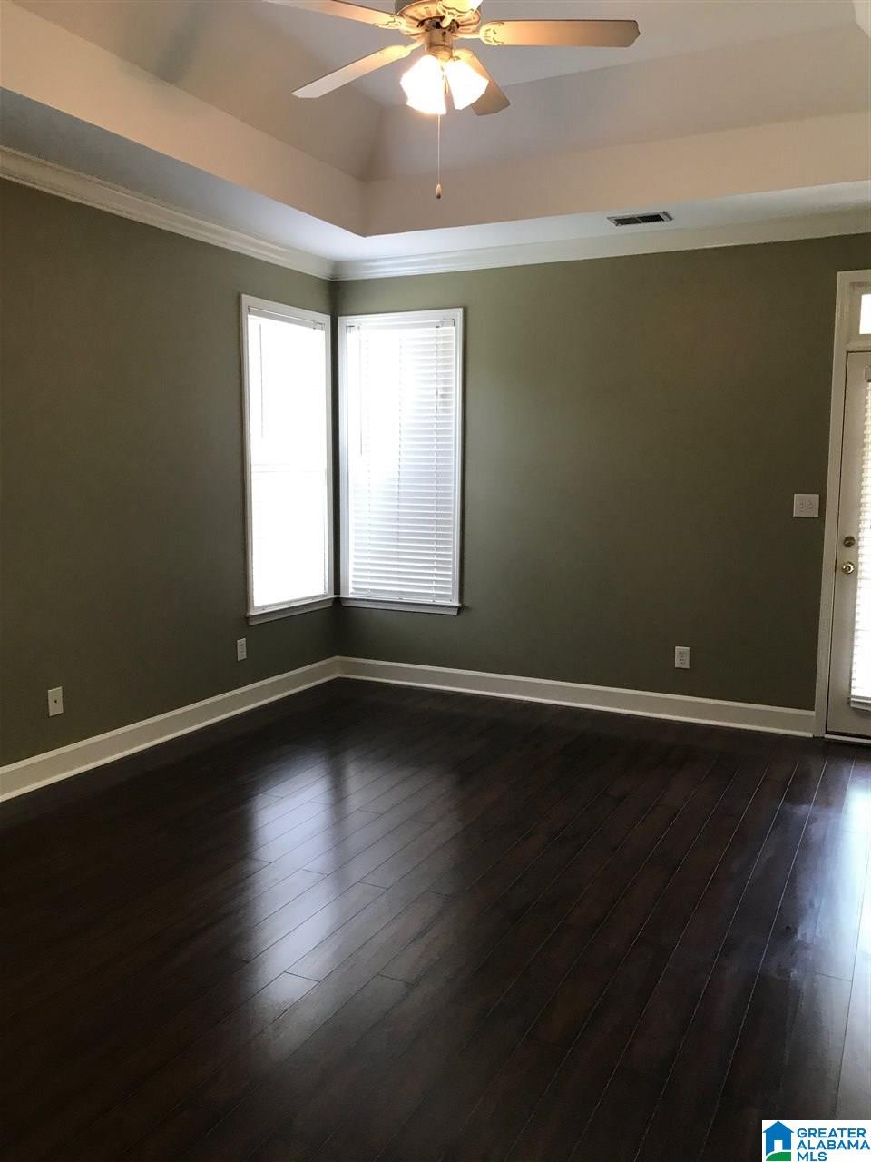 109 Silverstone Lane Alabaster, AL 35007 - Photo 3 of 6