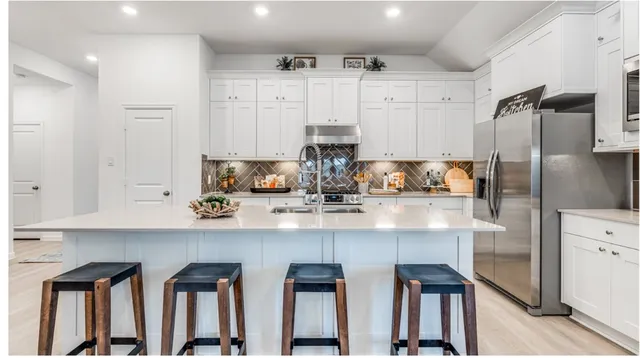 $324,990 | 6211 Twisted Knoll, Montgomery, TX 77316