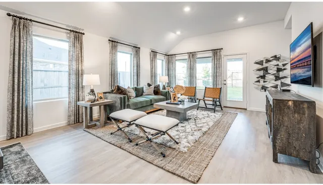 $324,990 | 6211 Twisted Knoll, Montgomery, TX 77316