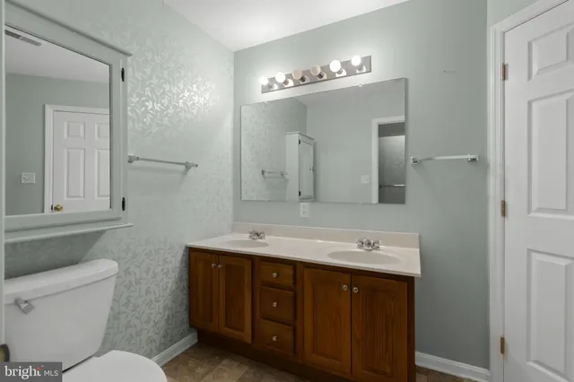 $309,900 | 136 Bridle Path, New Holland, PA 17557