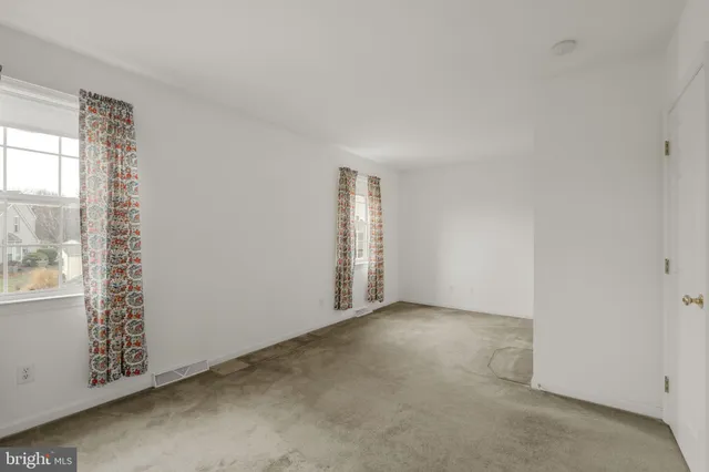 $309,900 | 136 Bridle Path, New Holland, PA 17557