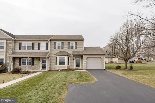 $309,900 | 136 Bridle Path, New Holland, PA 17557