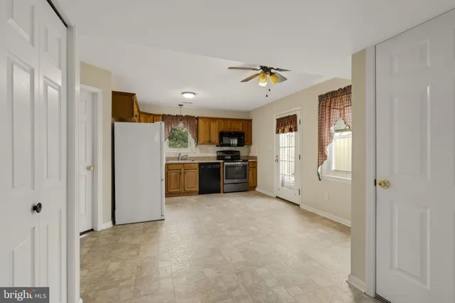 $309,900 | 136 Bridle Path, New Holland, PA 17557