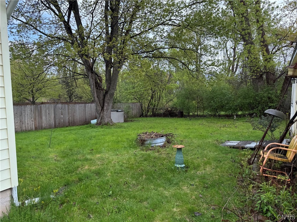 8032 Thompson Road Cicero, NY 13039 - Photo 17 of 17