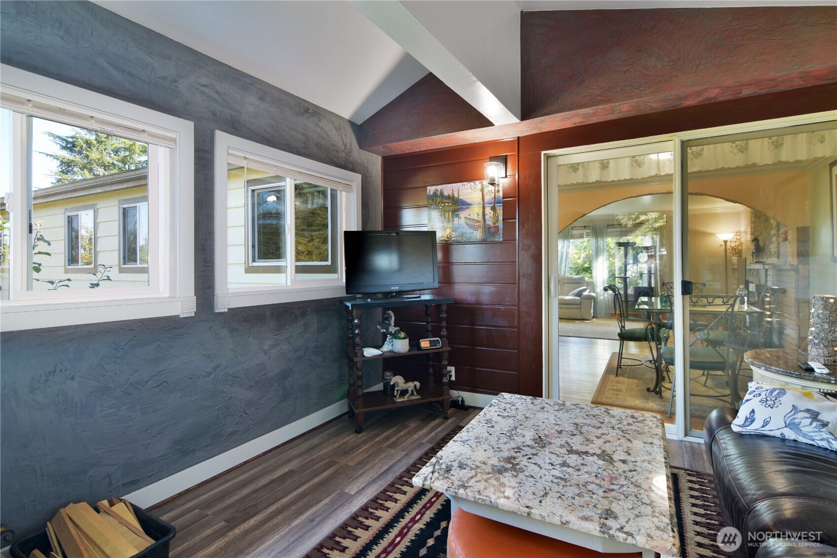 23116 80th Place West Edmonds, WA 98026 - Photo 12 of 34 a living room with furniture