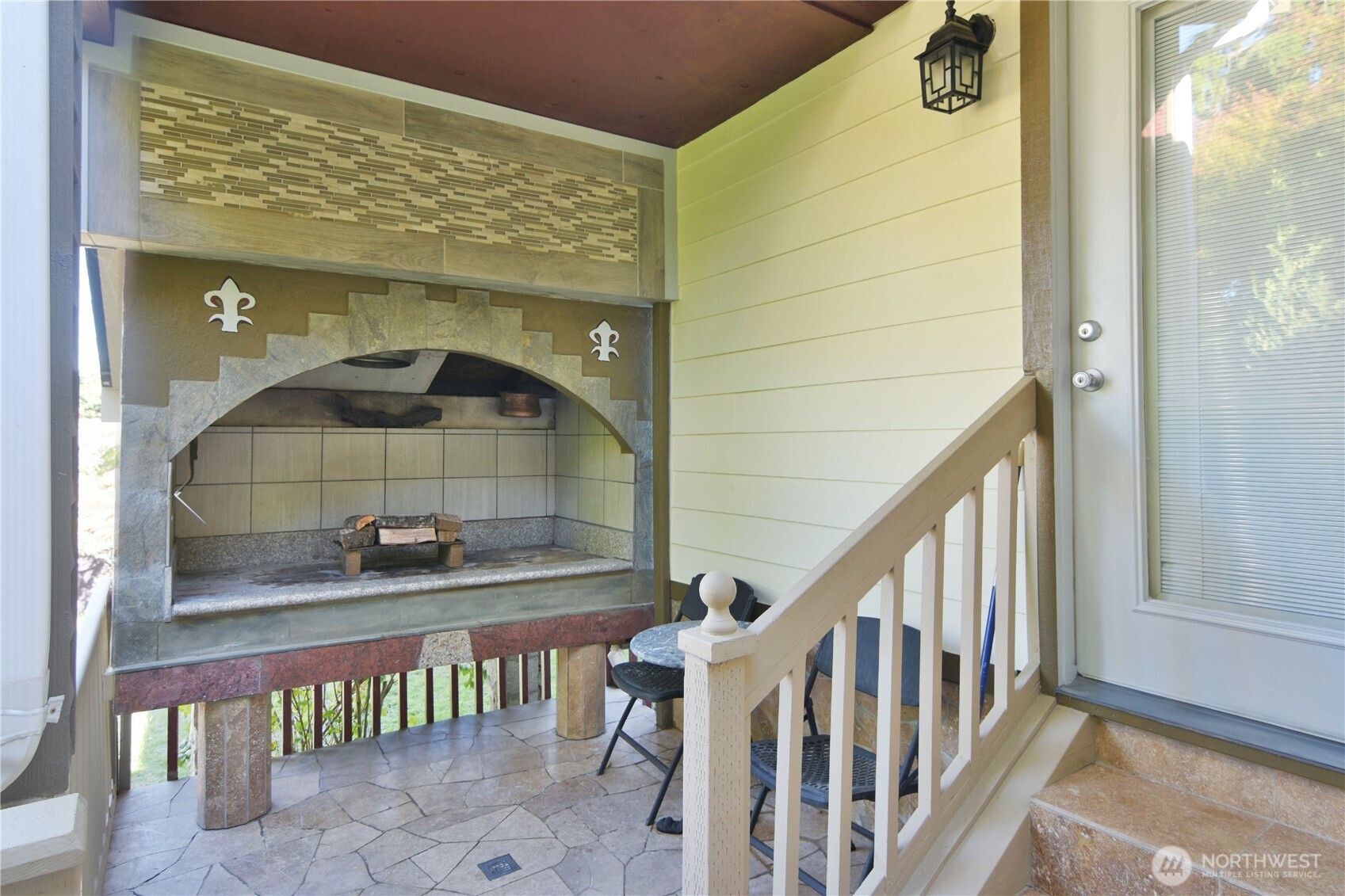 23116 80th Place West Edmonds, WA 98026 - Photo 13 of 34 a view of balcony with furniture