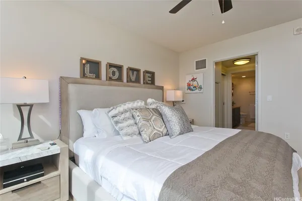 $5,200 | 1189 Waimanu Street, Unit 3402, Honolulu, HI 96814